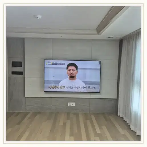 벽걸이TV 설치 참고 이미지 13-42 두 번째 사진