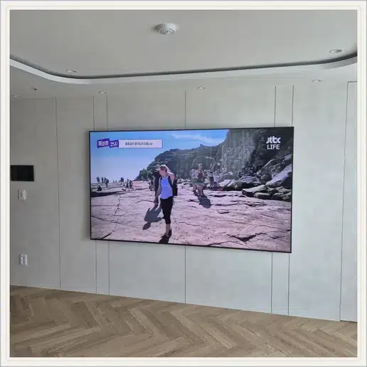 송도더샵그린스퀘어 벽걸이TV 설치 상담 참고 이미지 첫 번째